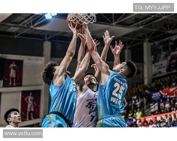 2006年八一队与广东队激战回顾：篮球赛场上的巅峰对决与经典瞬间