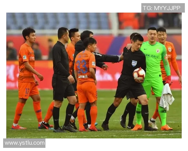 2019年山东鲁能与河南建业激战回顾:精彩瞬间与战术分析 2019年山东鲁能与河南建业激战回顾:精彩瞬间与战术分析